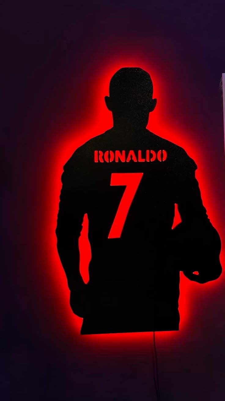 Ronaldo 7 LED Silhouette, a finished sports legends piece on a wall